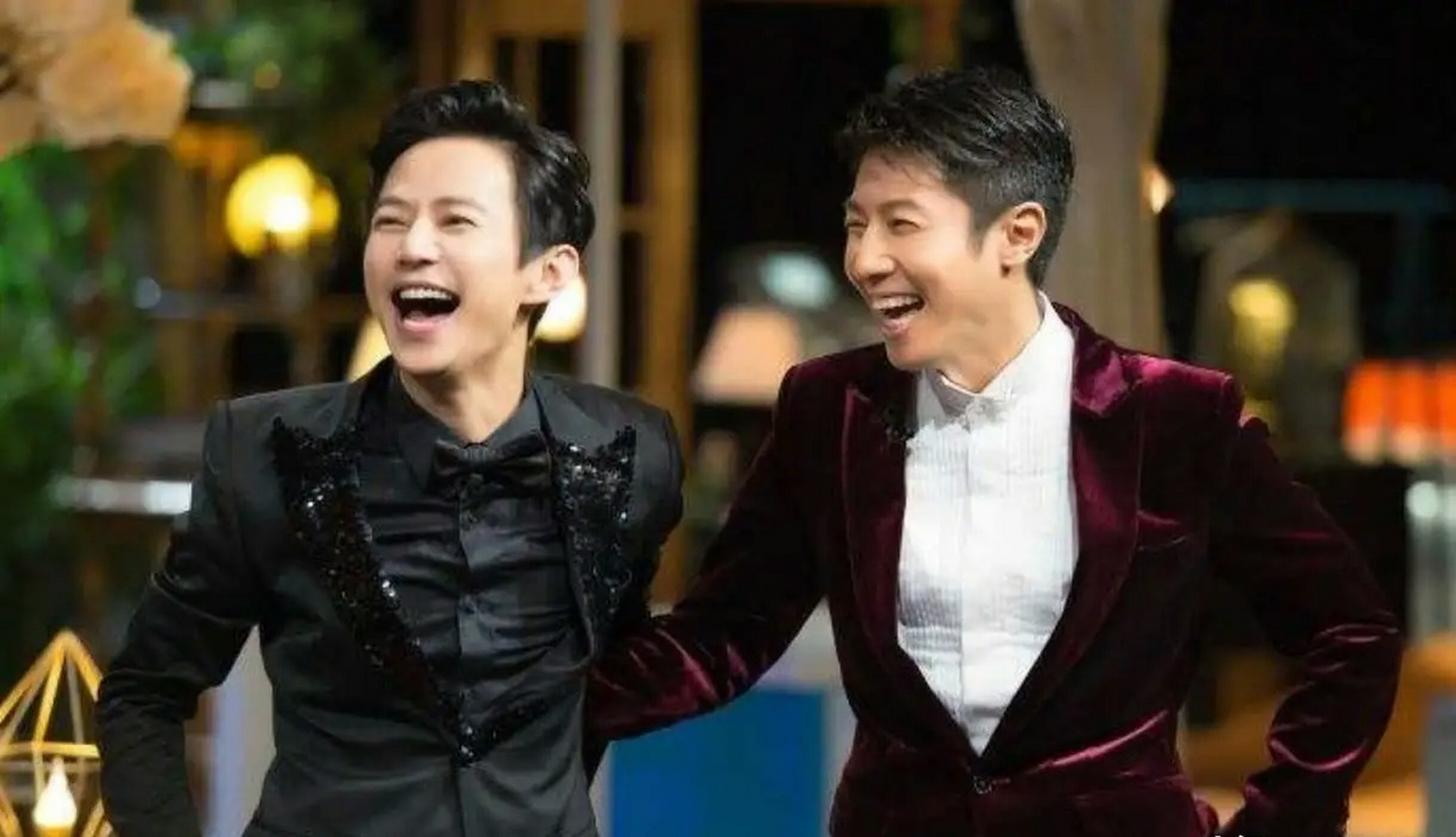 撒贝宁和何炅两人的同框出境,会有哪些看点?