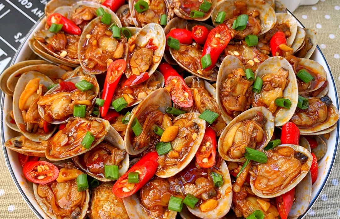 香辣蚝油花甲,快来试试吧!