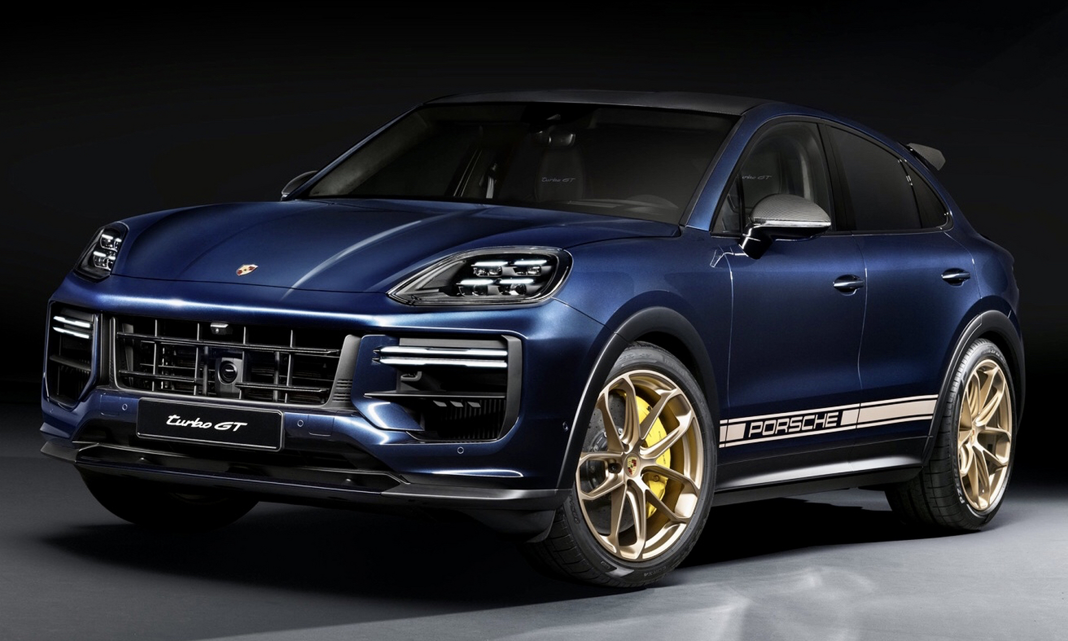 2024款保时捷卡宴gt版本,香槟金色轮毂个性十足!