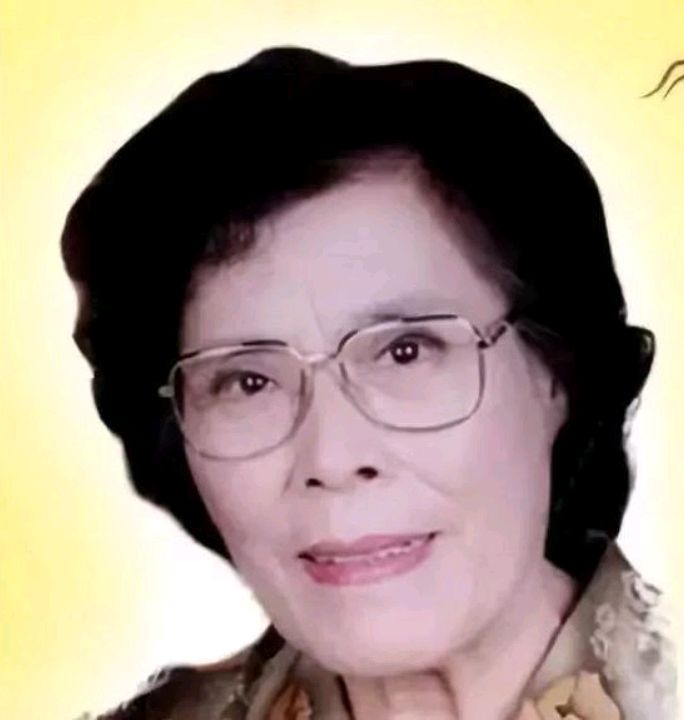 曾经天津和平区曲艺团八大名角,其中赵心敏,刘凤霞等人榜上有名