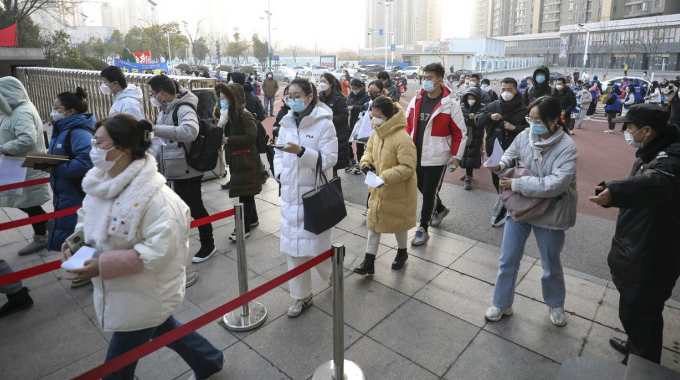 怎么逼自己一次上岸公务员  备考时间表  7:00-7:30起床洗漱  7:30-8