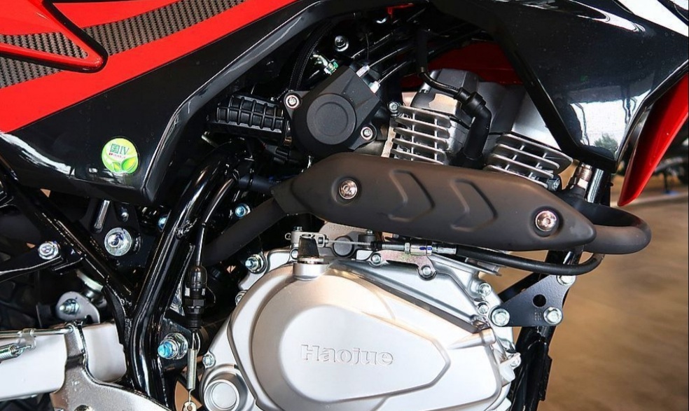 豪爵越野能力最强的一款摩托车——nk150s,配风冷150发动机