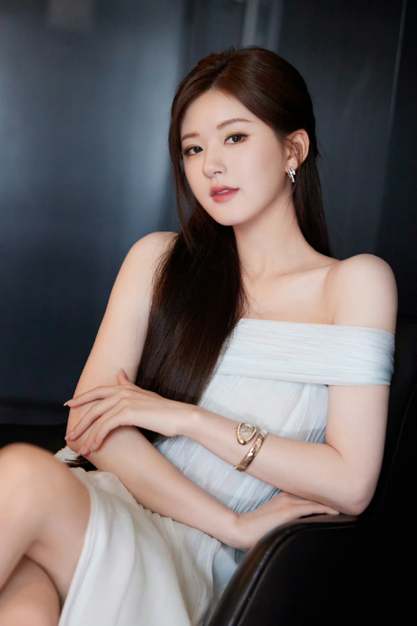 赵露思美照,美丽又性感!#养眼美女