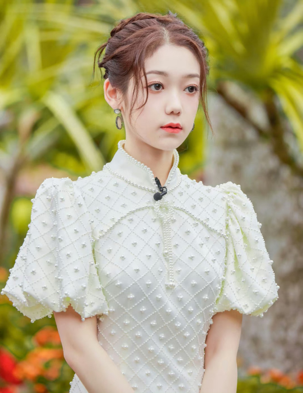 希林娜依高# 娇俏可爱,清纯甜美的小公主,肤如凝脂,窈窕淑女,温婉