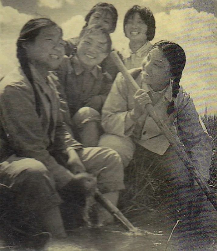 老照片:忘不了的知青生活,不能忘却的历史