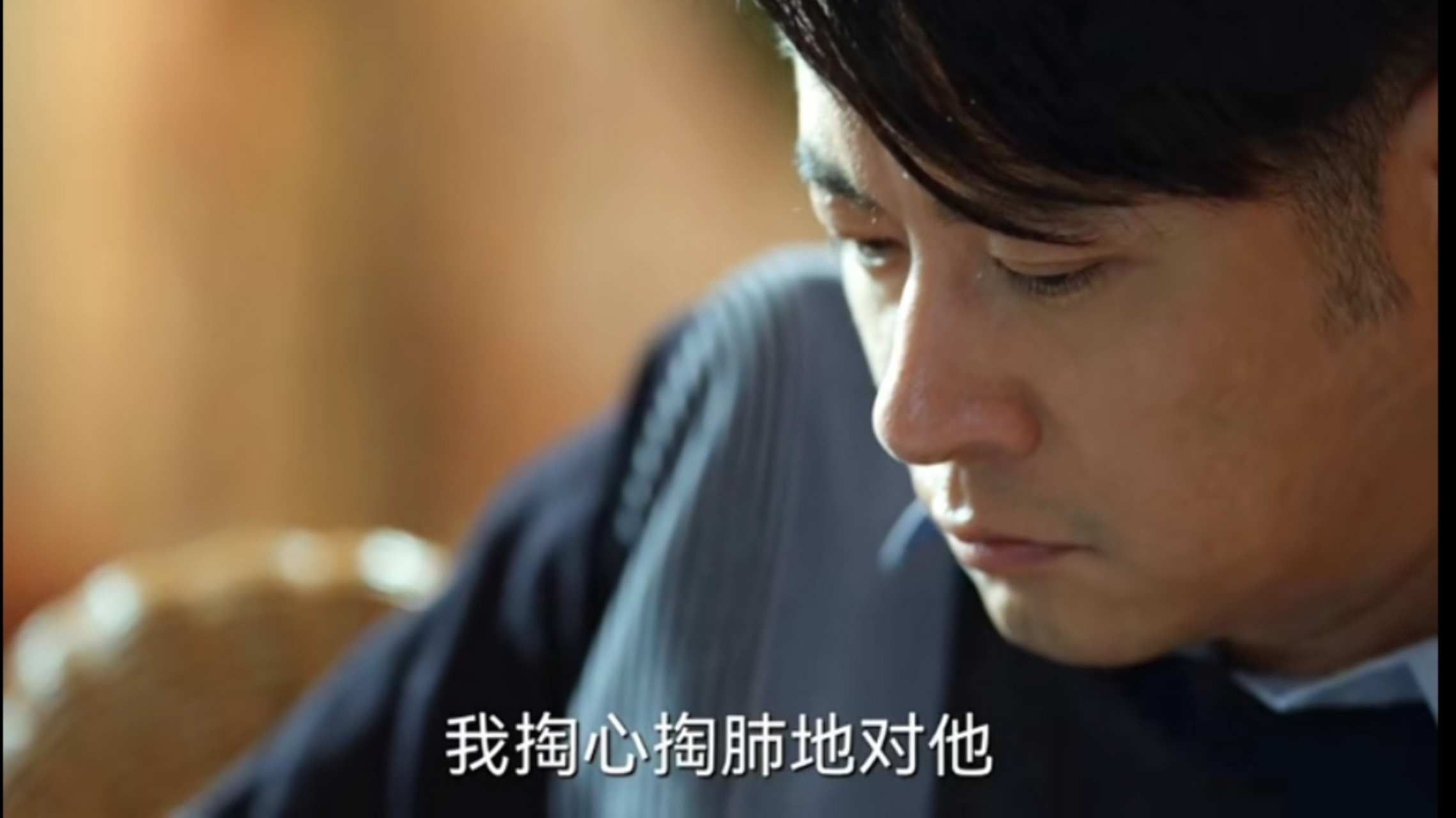 《风吹半夏》:老公出轨,与隐忍多年的妻子田玲离婚,实在可气  田玲