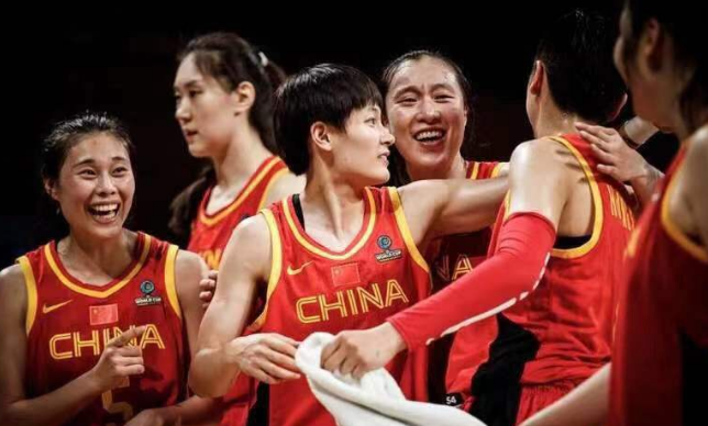 女子篮球奇才李明阳:假扮日本人,称日本富豪为义父,被人鄙视