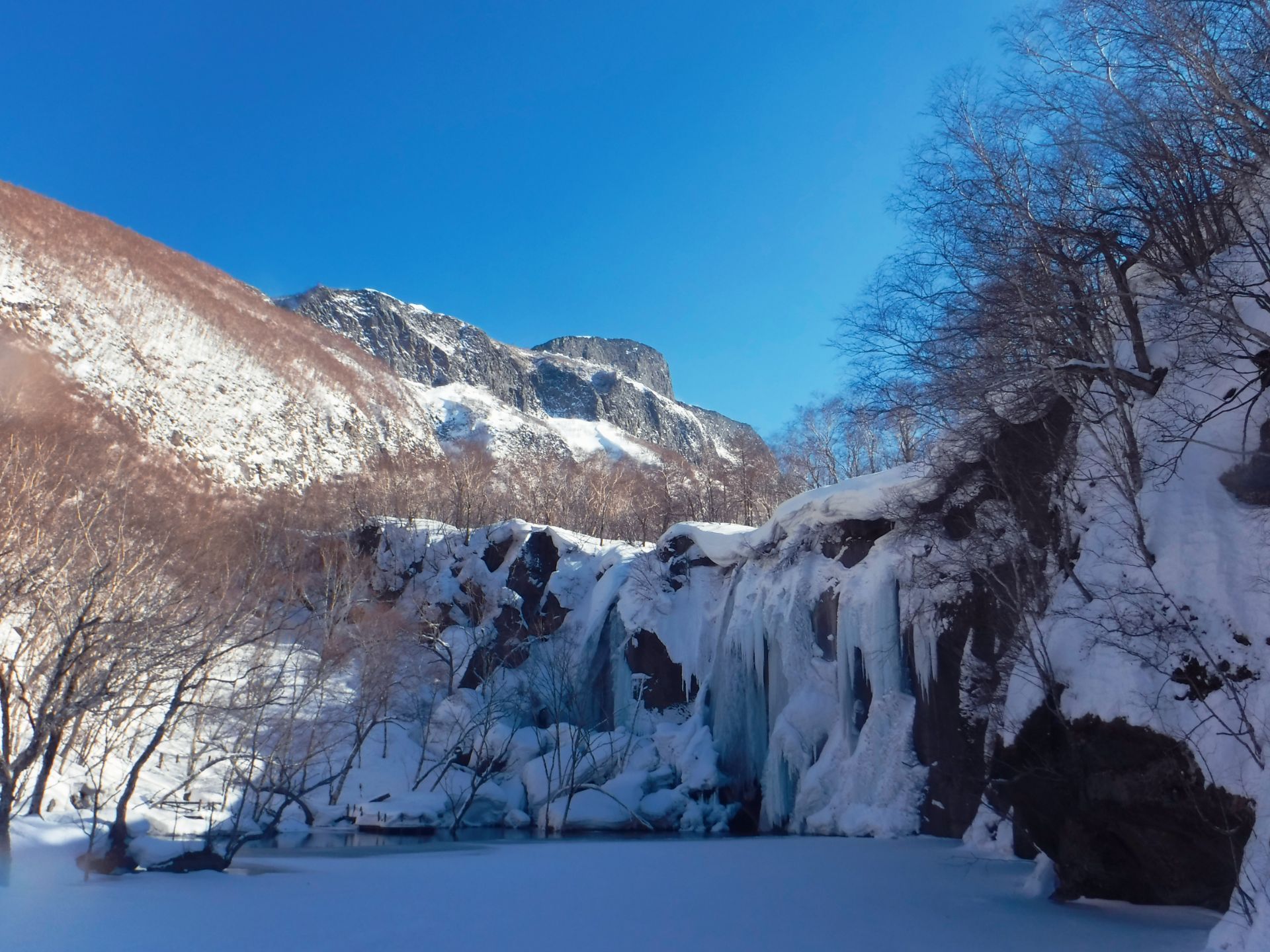 图安长白山北坡,这里的自然风景,值得喜欢出门游玩的朋友去看看