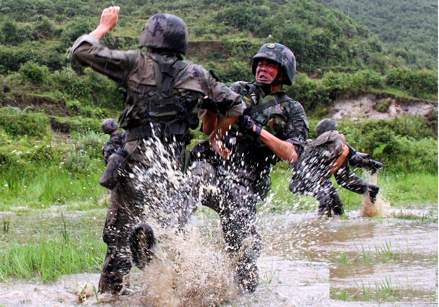 gif图文 视频:详解第一套军体拳套路与招式的搏击格斗实战运用