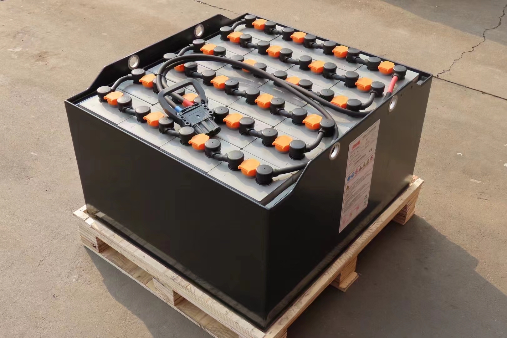 诺力叉车电池的"五点"维修保养建议