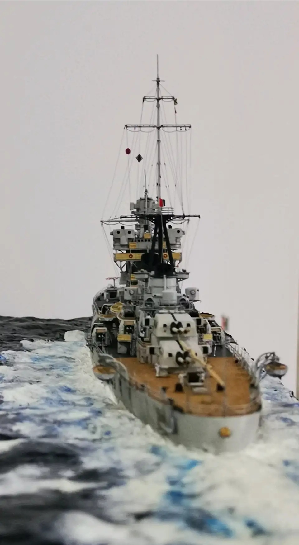 舰船欣赏:意大利海军 扎拉级重巡洋舰