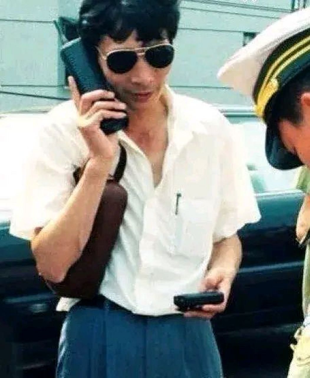 原配名牌宾奴真皮手包, 网友:这是90年代土豪暴发户的标配了!