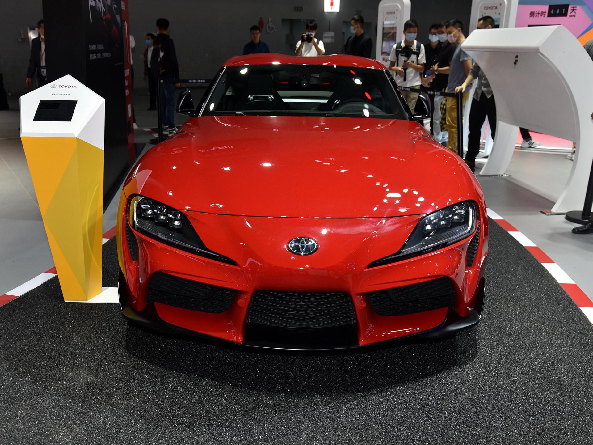 颜值高,运动范儿十足,性能也很强,带你看丰田supra