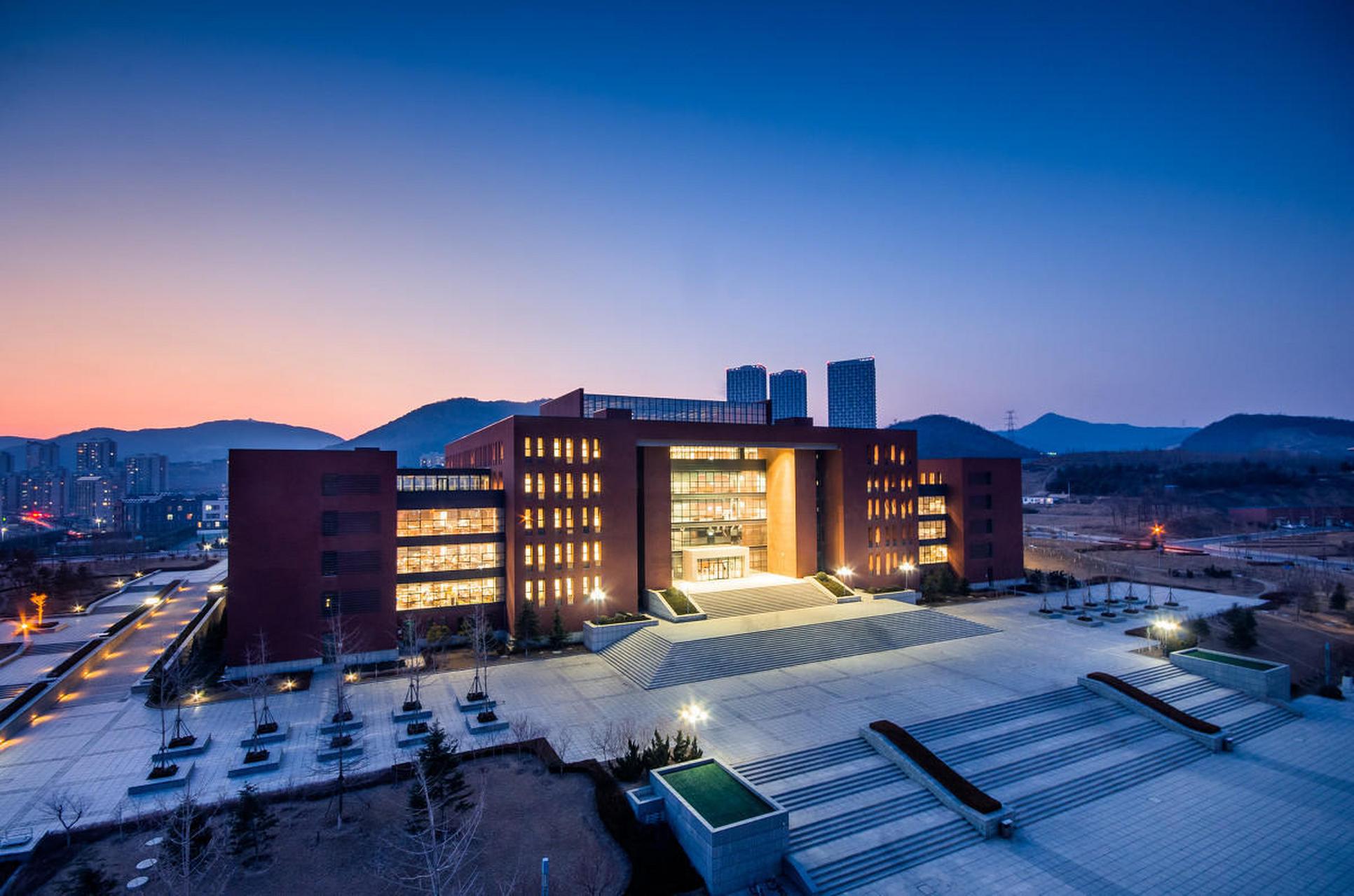 大连理工大学(大连理工大学教务处)