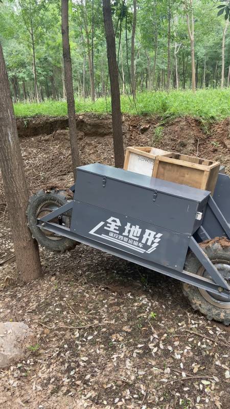 果园山区全地形四驱越野运输车-度小视