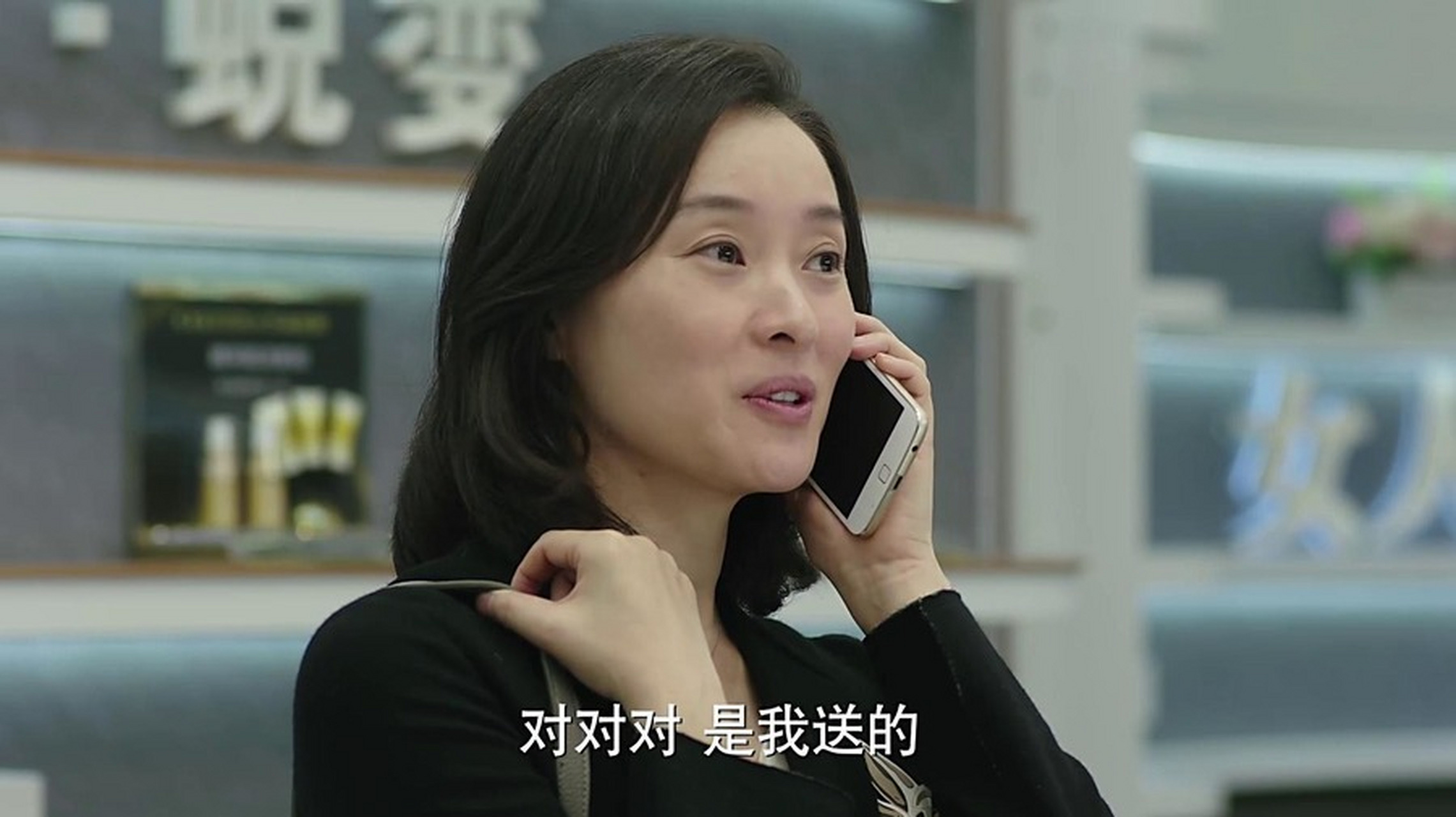 当年,马伊琍拿着白玉兰奖杯发表获奖感言时,首先感谢了丈夫文章,但