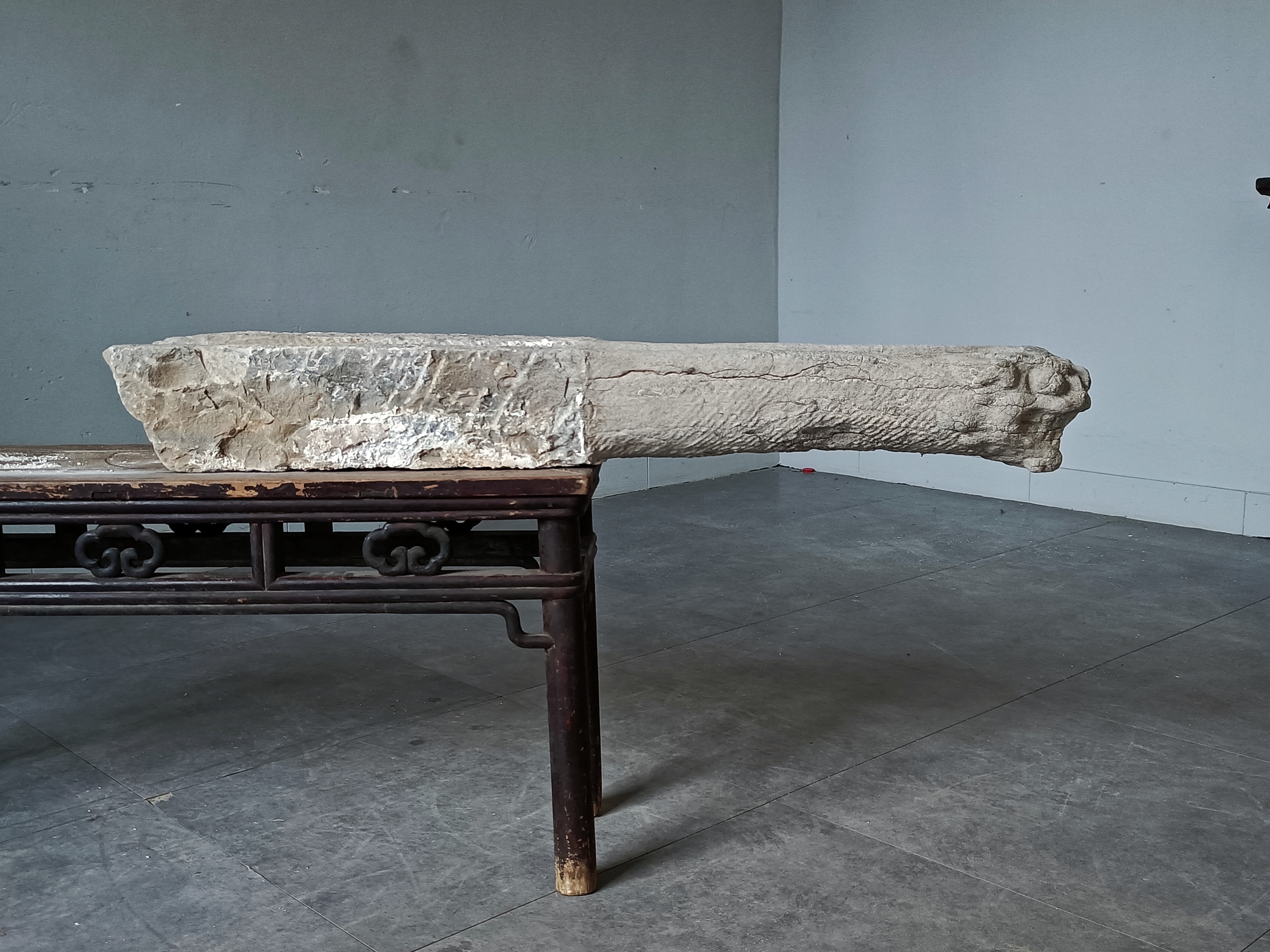 石雕螭龙出水口,古代神兽排水口,庭院排水管,古代排水道,庭院