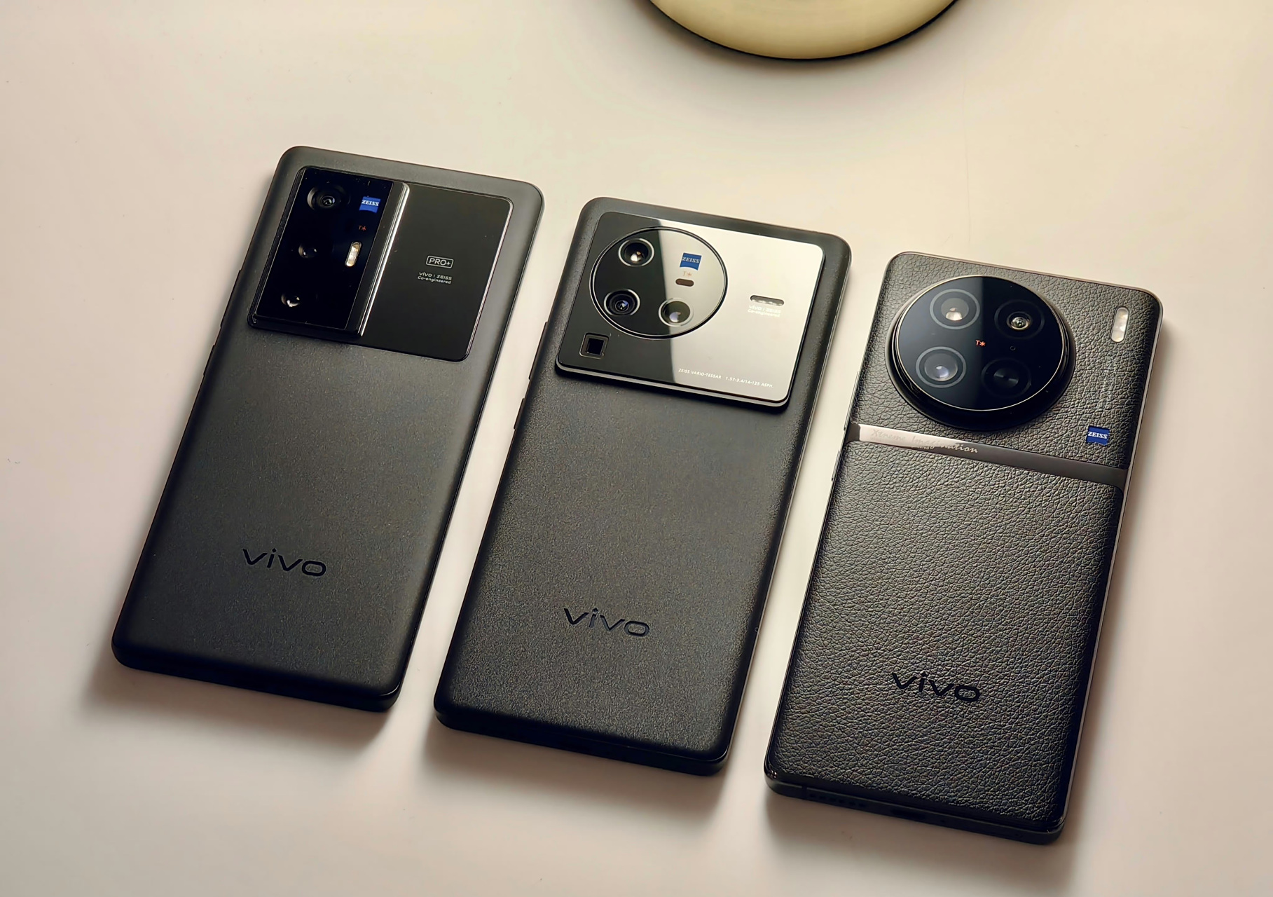 突然想到个问题,现在vivo x系列都已经命名到x90了,那下一代叫 x100