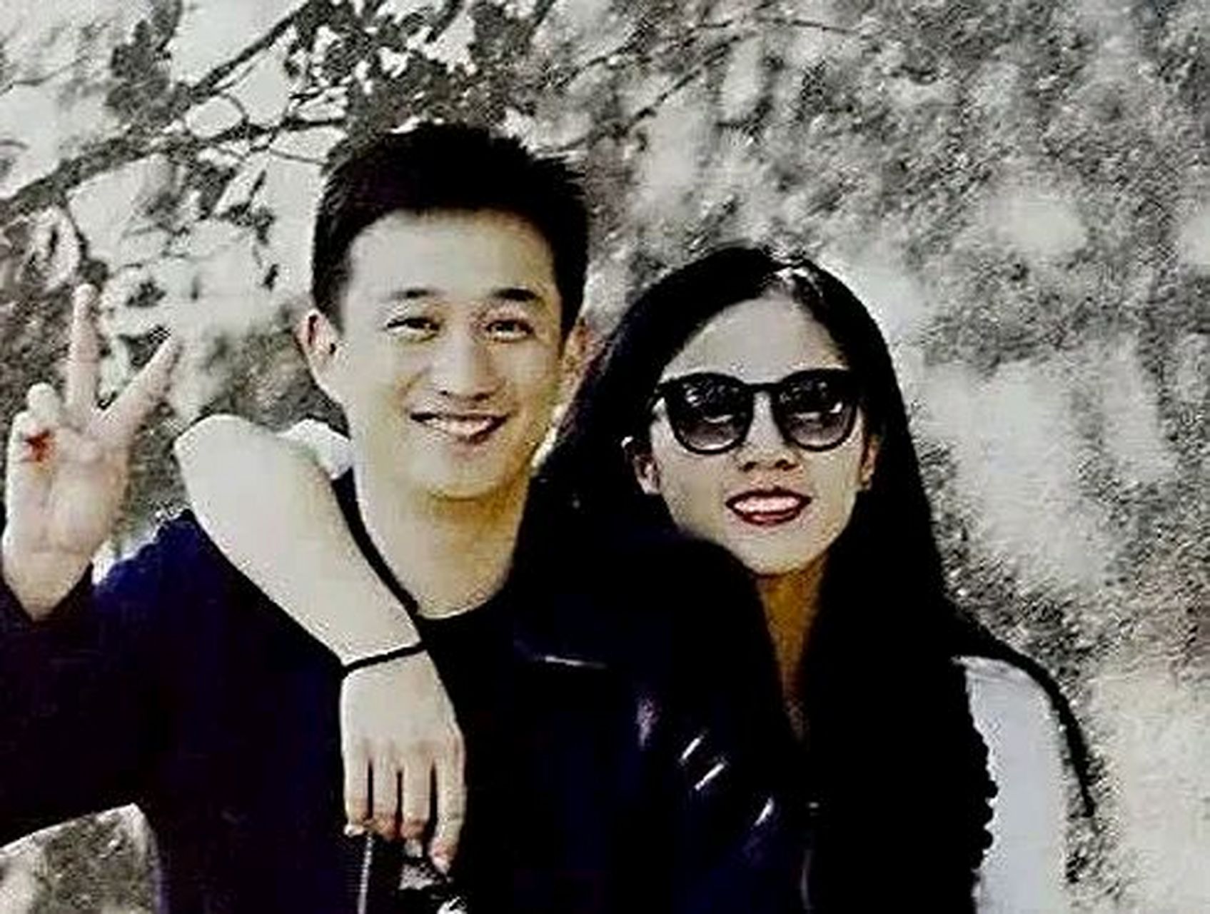 "刘若英听完后祝福他.黄磊感到失落,挂断电话后和孙莉在一起了.