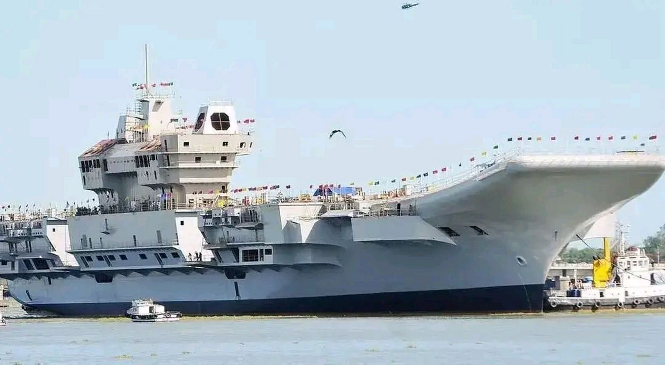 印度维克兰特号航母"惊讶"连连 建造了整整23年的维克兰特航母,(1999