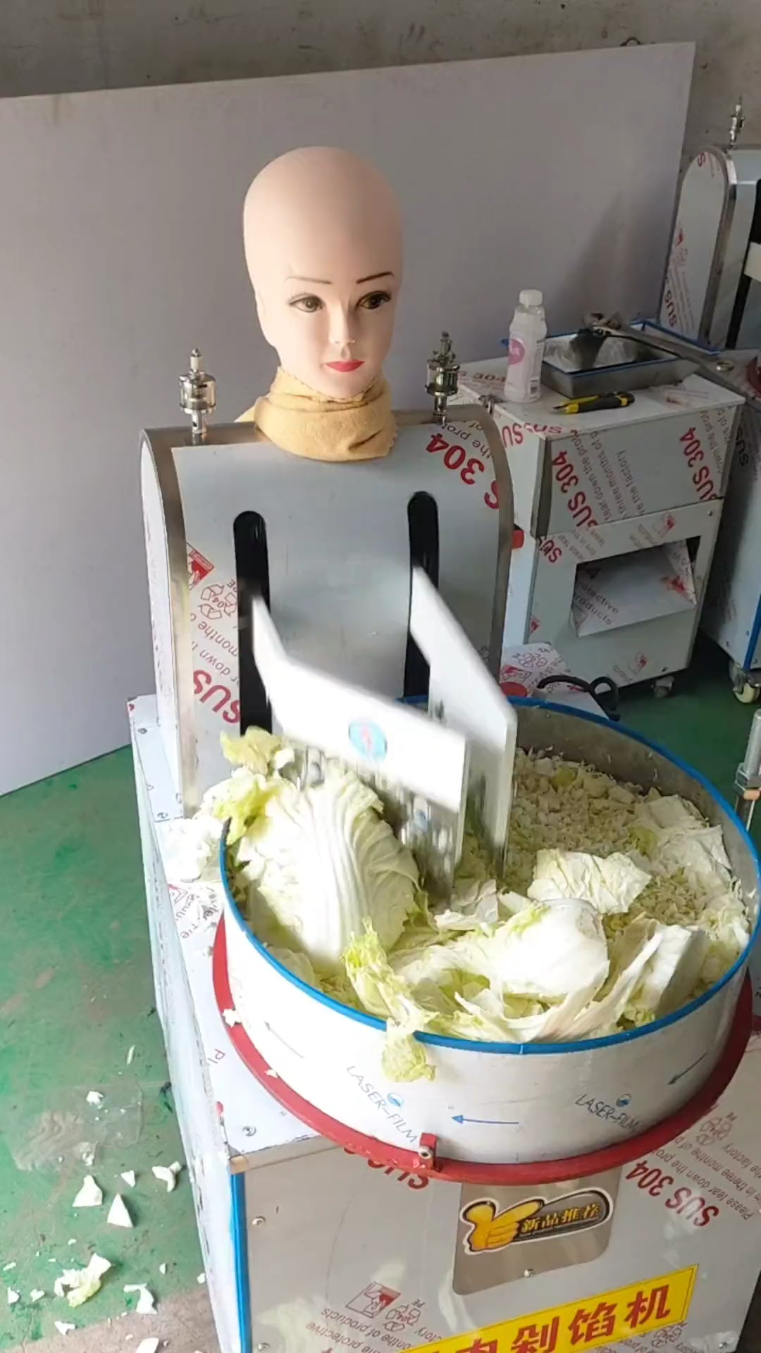 乐世博防手工剁菜机 机器人切菜机