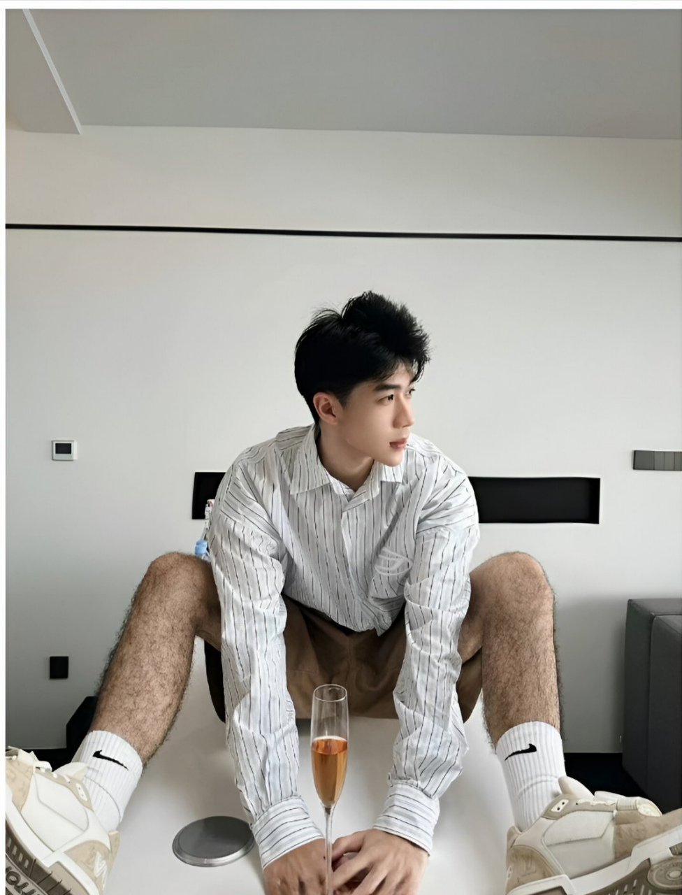 腿毛密集恐惧症犯了#体育生