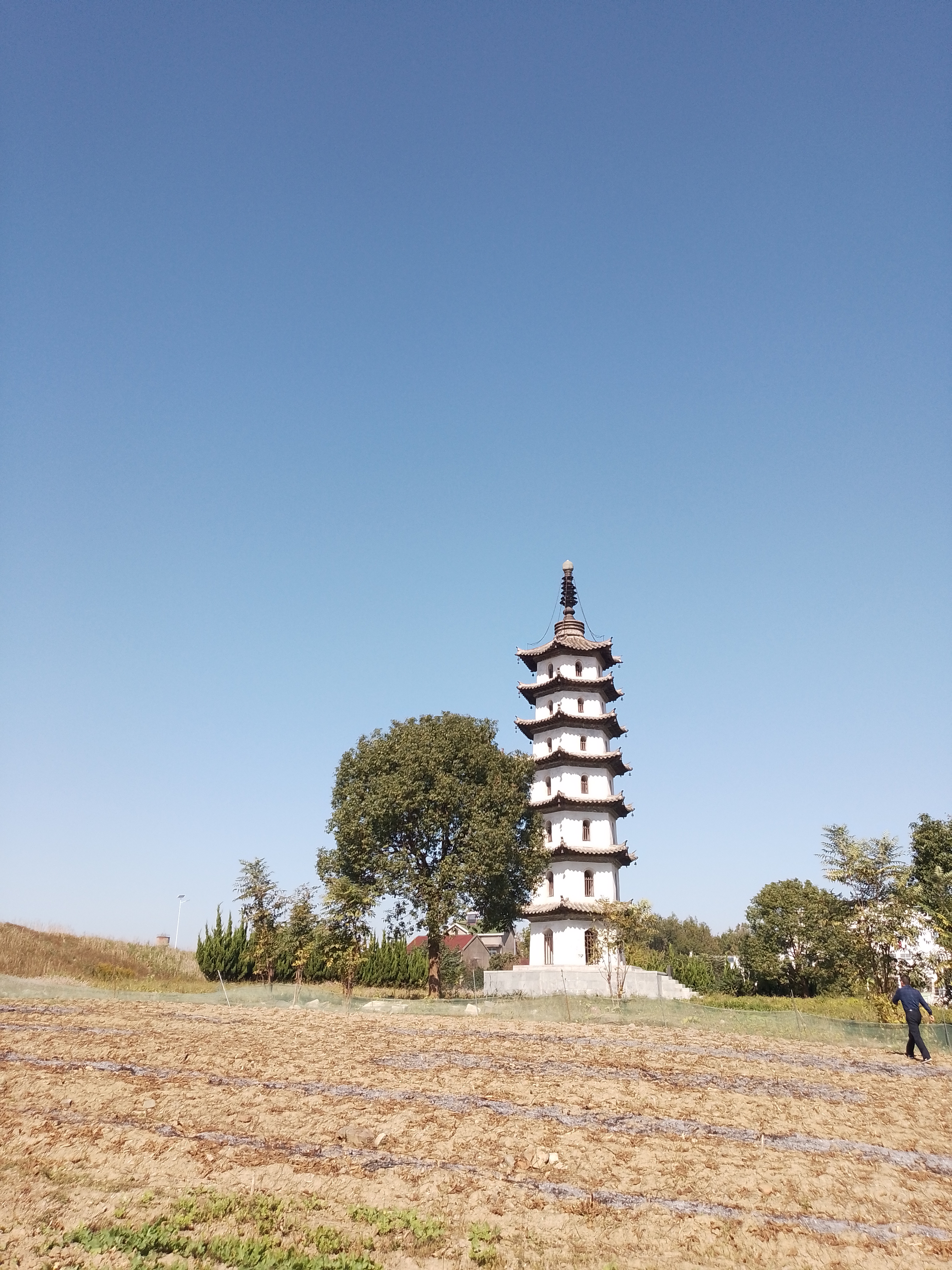 龙溪塔