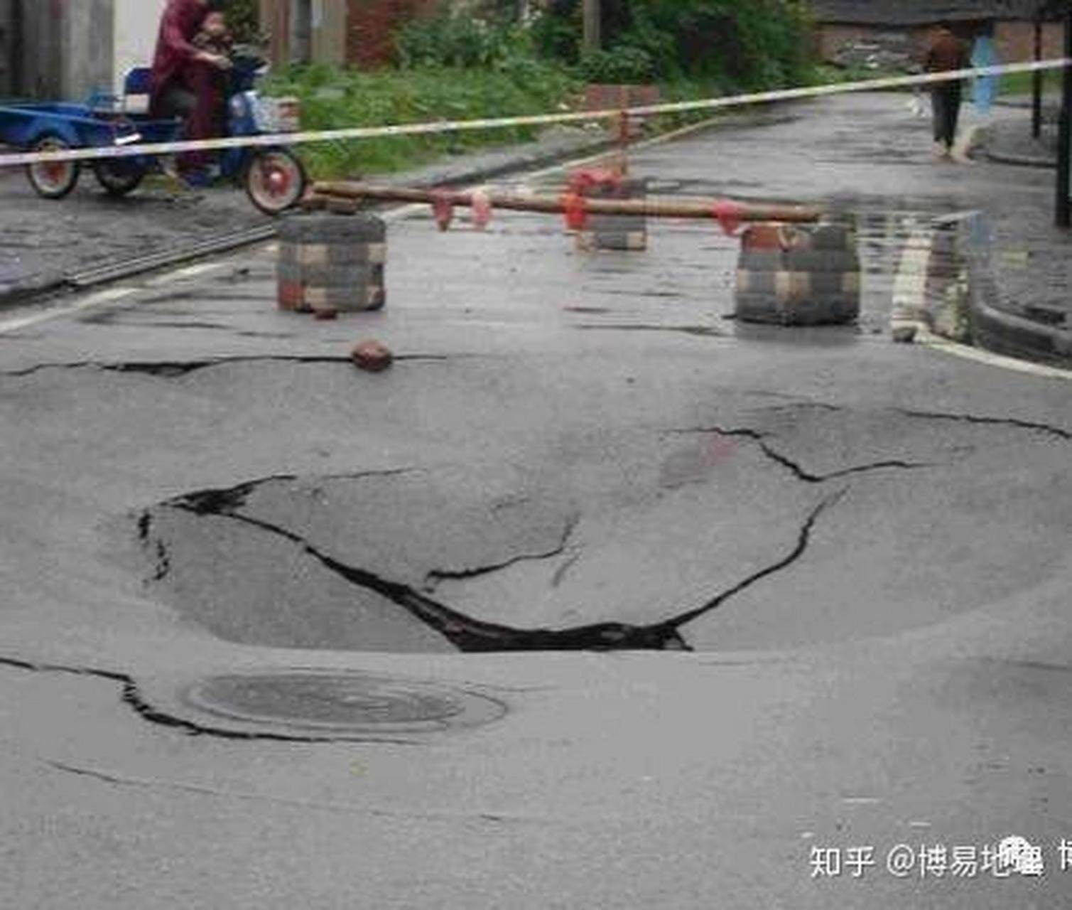 近日,天津津南区地面沉降的原因已经被查明.