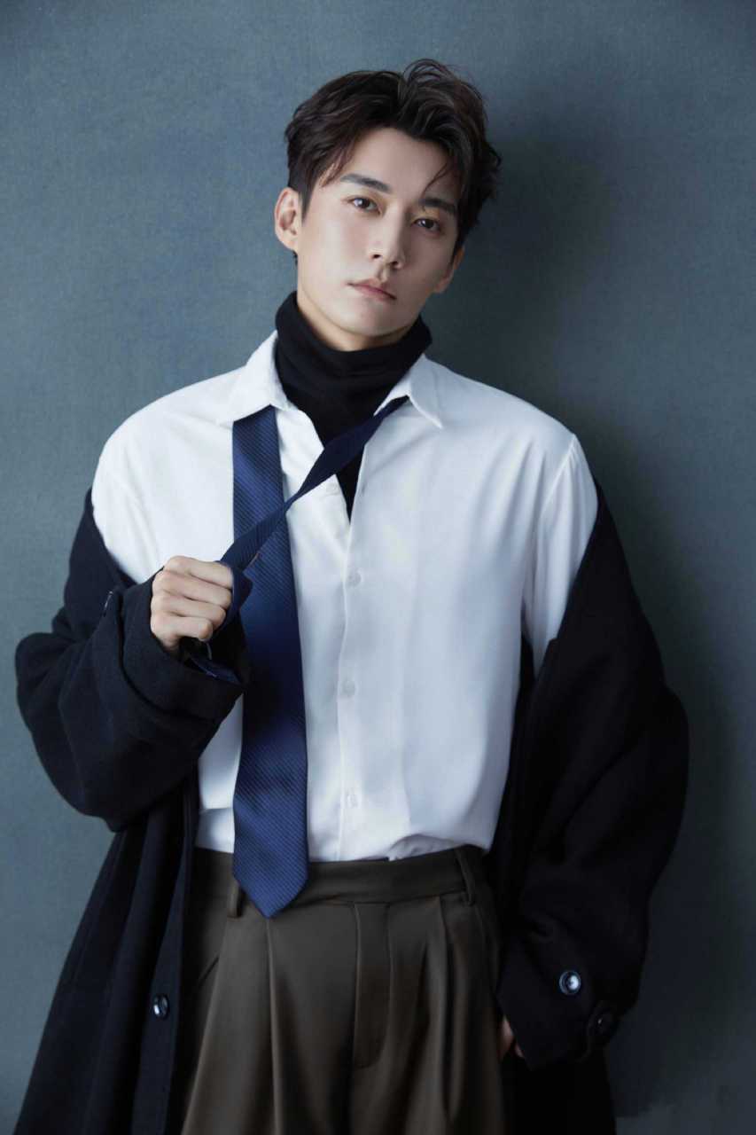 刘学义壁纸[小红花]