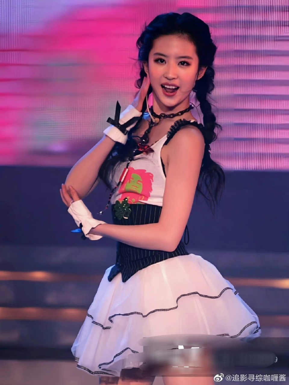 刘亦菲,早起壁纸#刘亦菲# #明星# #娱乐最前沿