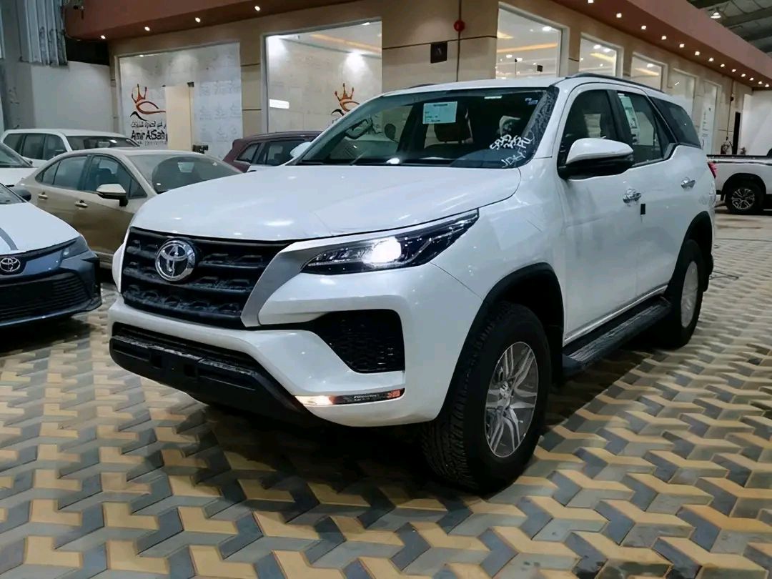 丰田"穿越者"即将发售,2.7l 163匹 6at,网友:这价格是真的香