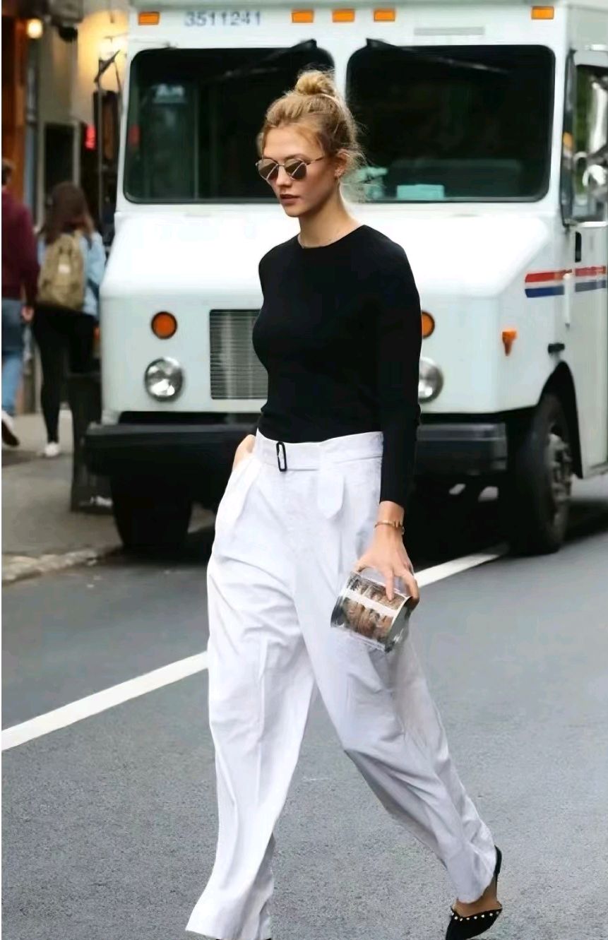 舒服的欧美极简风街拍穿搭,原来这么时髦好看