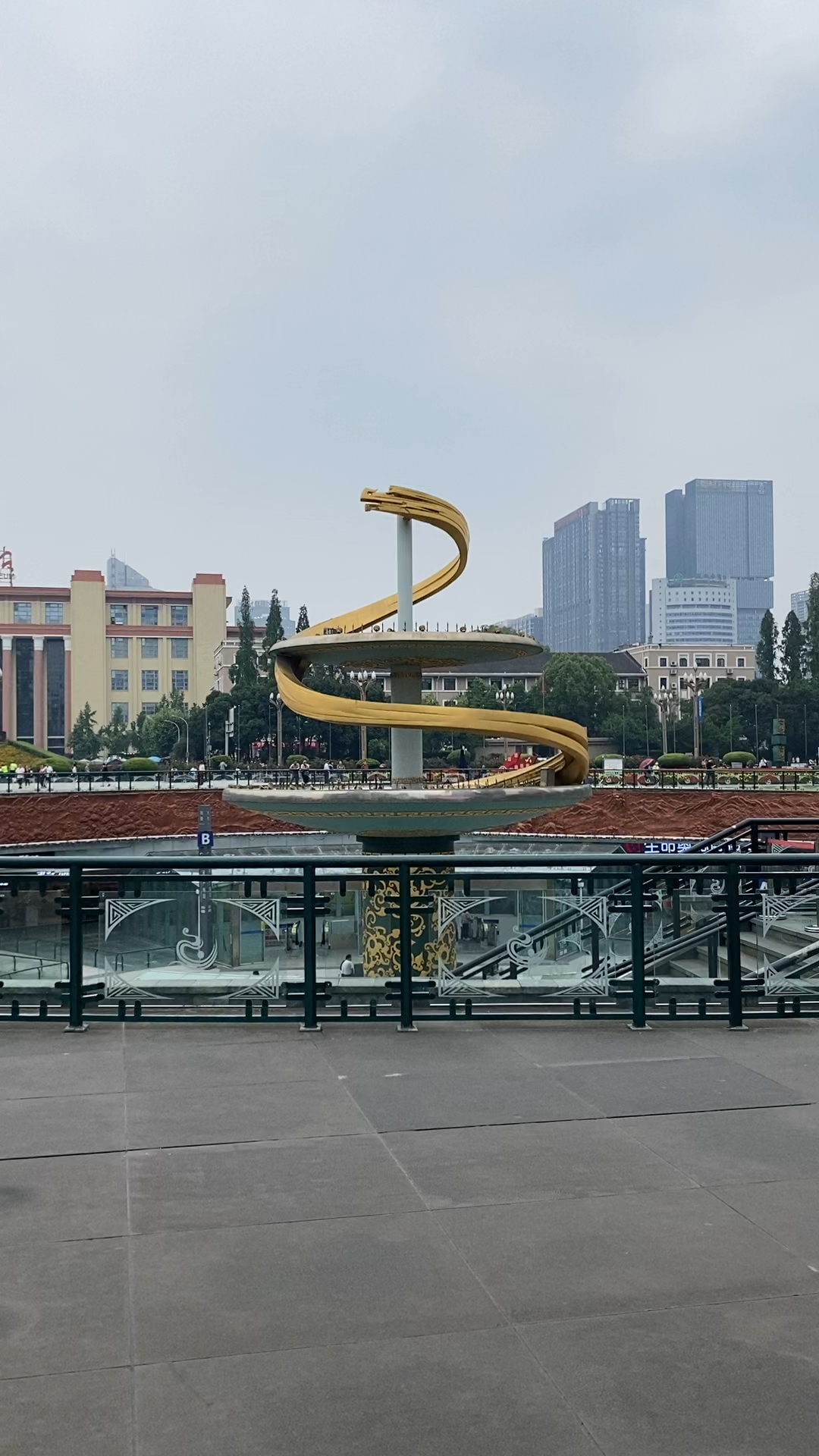 金龙飞腾四川省成都市天府广场