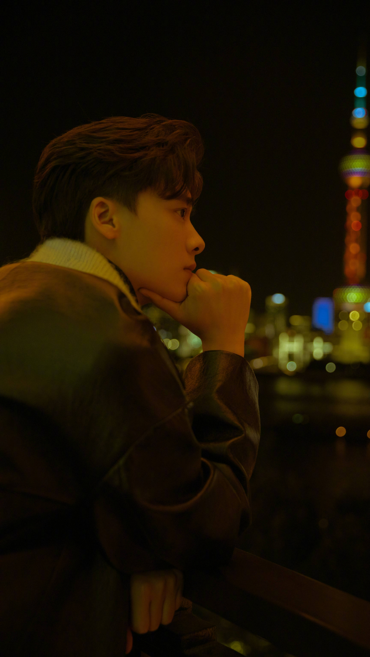 歌手李易峰,演技出众,绅士儒雅,帅气英俊,来看帅照吧