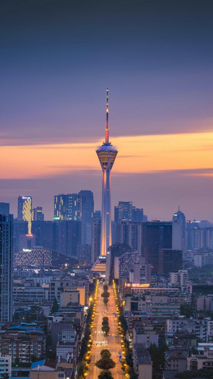 成都与武汉:一次比较和体验的旅行 在中国,武汉和成都都是人口密集