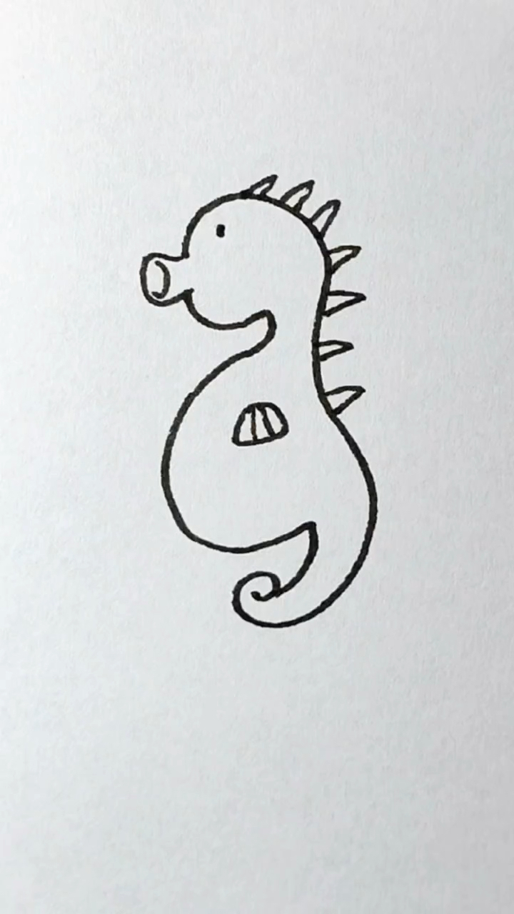 超简单画海马,每日更新不同简笔画
