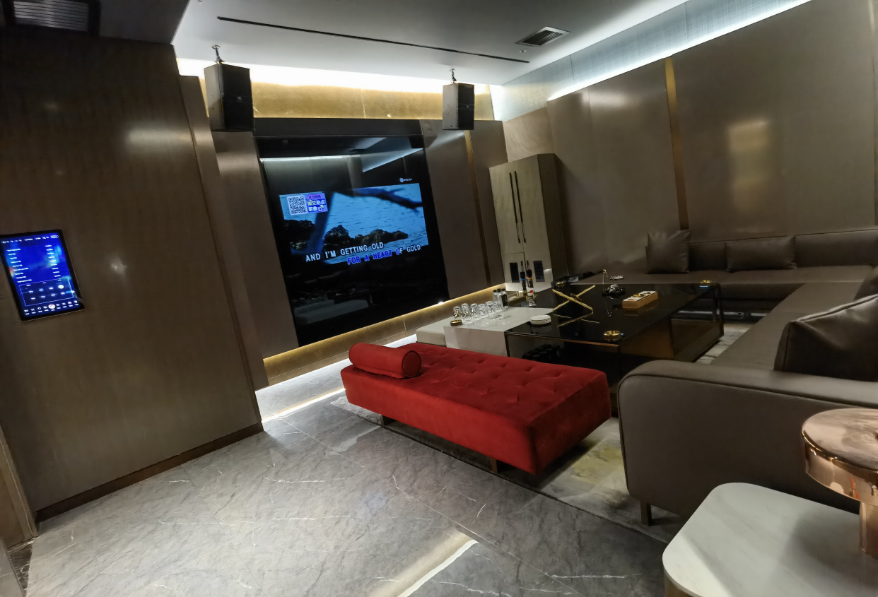 西安wone顶奢会所消费,w酒店ktv位置,wone商务ktv服务怎么样?