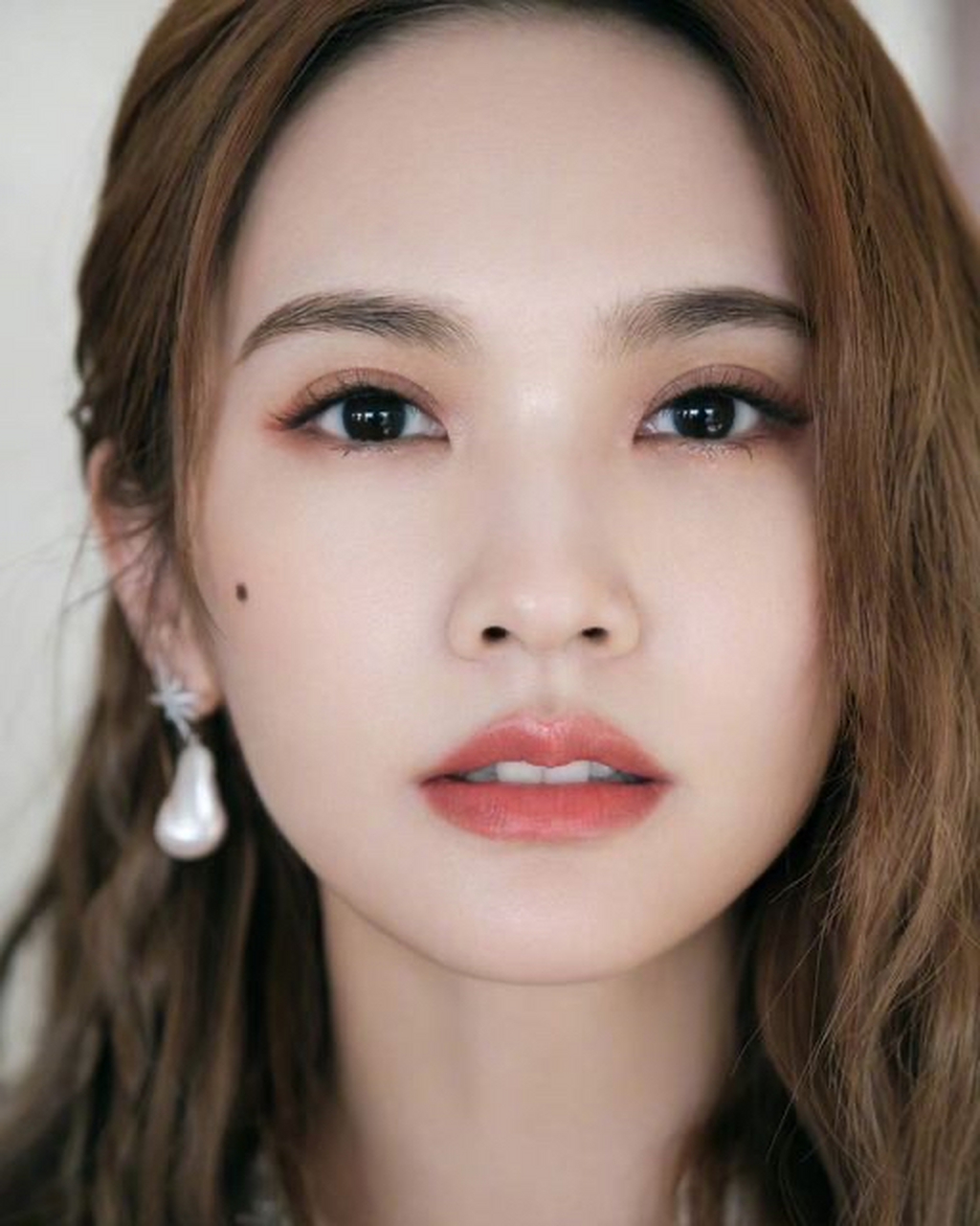 [吃鲸][吃鲸][吃鲸]这样的杨丞琳感觉还是很有颜的!