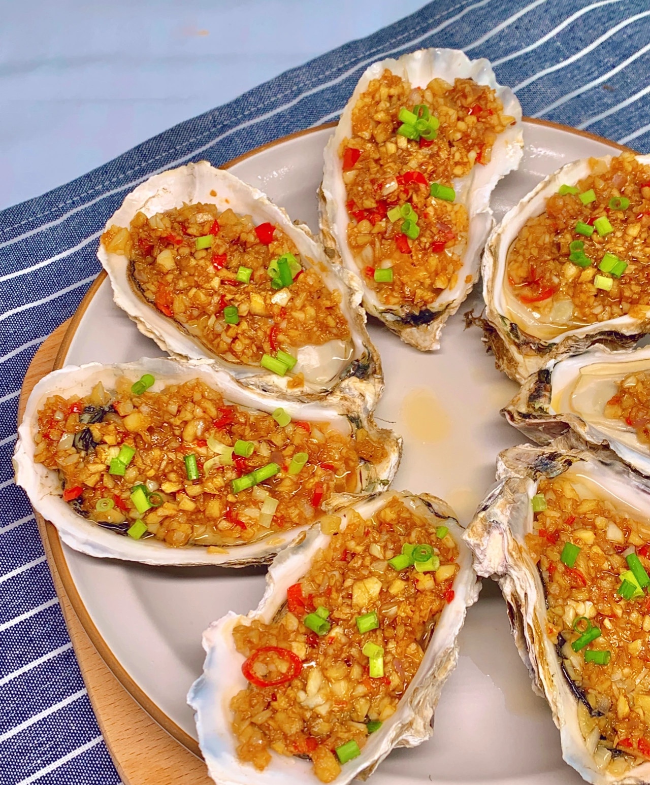 年夜饭要试试家庭版烤生蚝