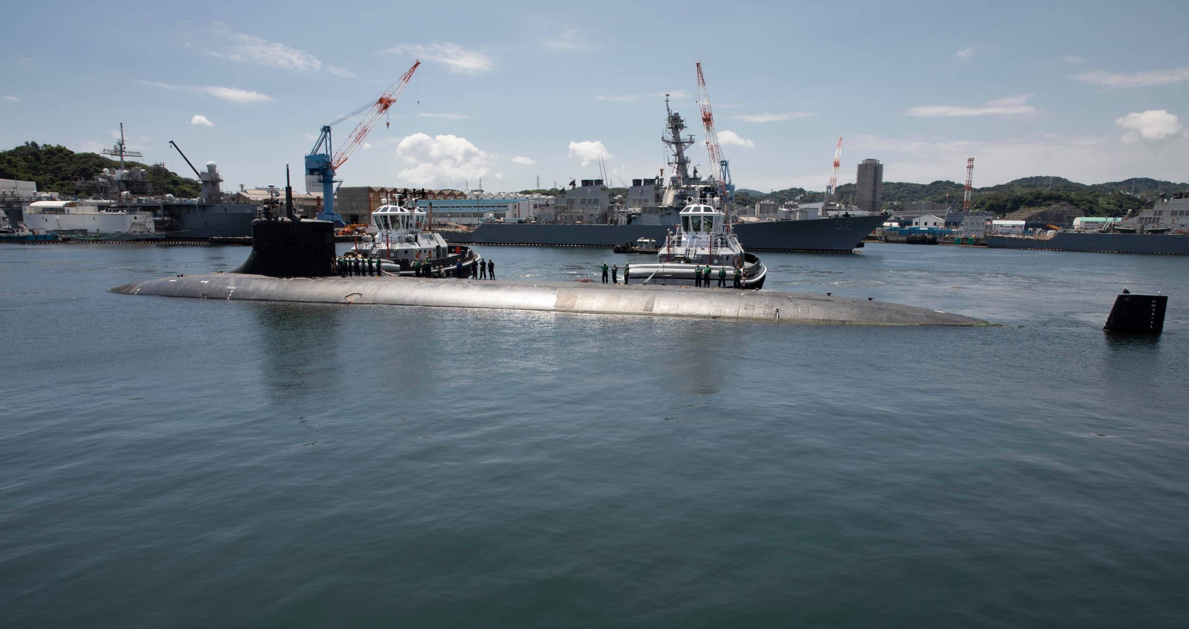 在关岛出现的美国海军缅因号战略核潜艇有可能被派往韩国