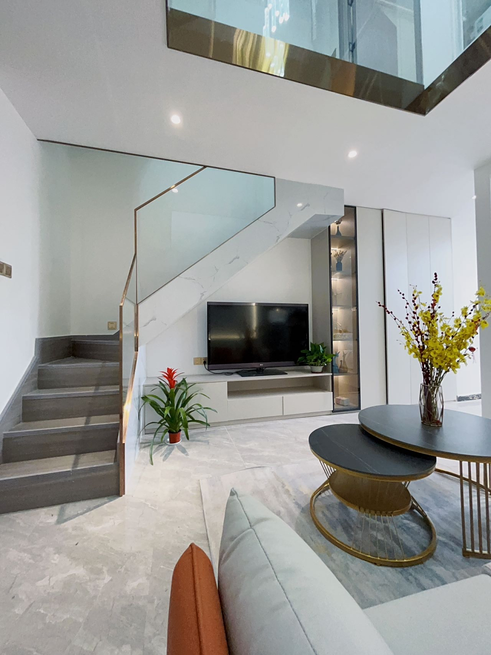 9992 近期,我在深圳龙岗布吉沙湾厦村搞到了一套小而美的住所!