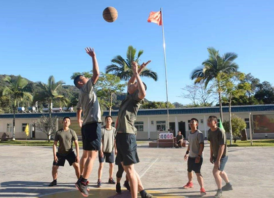 亲身经历者给你讲述,在部队打篮球是一种什么样的体验?