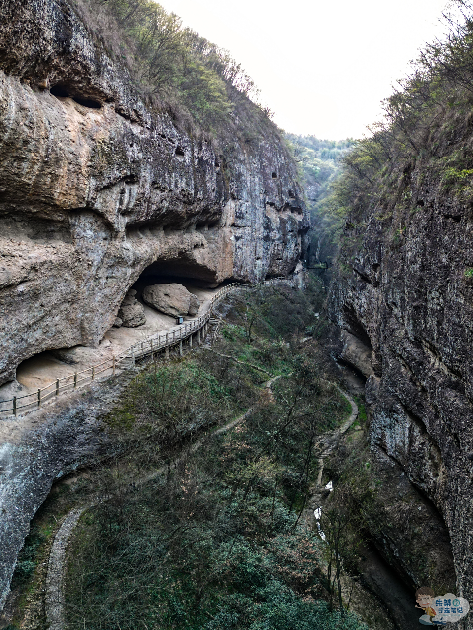 皖西大裂谷|自然向大别山比了个"v"  97形成 地处大别山北麓的皖西