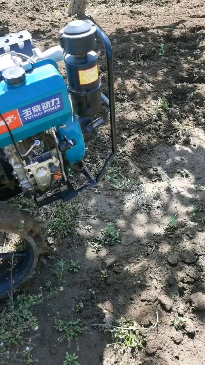 四驱大直连玉柴柴油机微耕机-度小视
