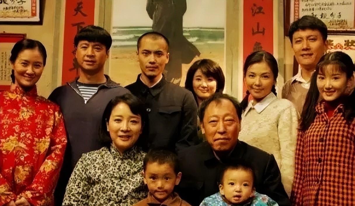 《叶落长安》:陈小艺,刘涛主演,一部跨越六十年的河南逃荒史诗