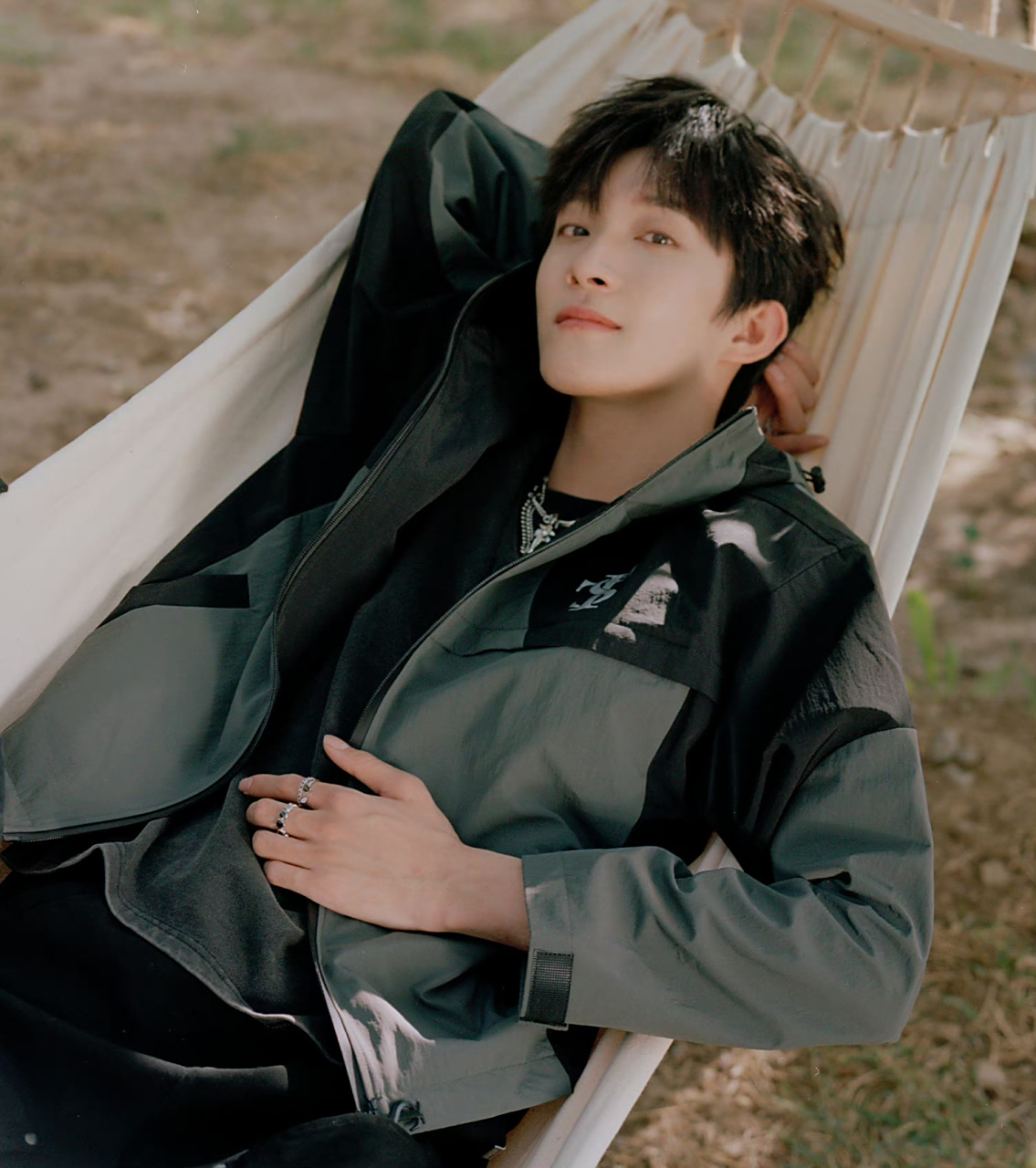 明星穿搭# #曹恩齐# #男神# 是浅甜浅甜的仙子曹恩齐啊