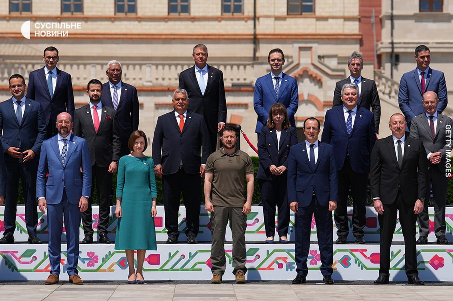 泽连斯基真是个大明星了!