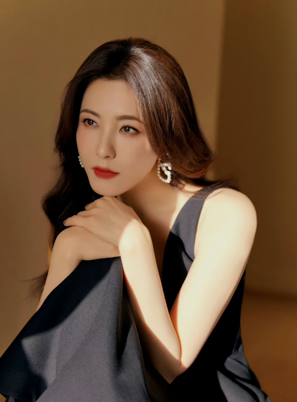 两百年一遇的美女#曾黎# #明星