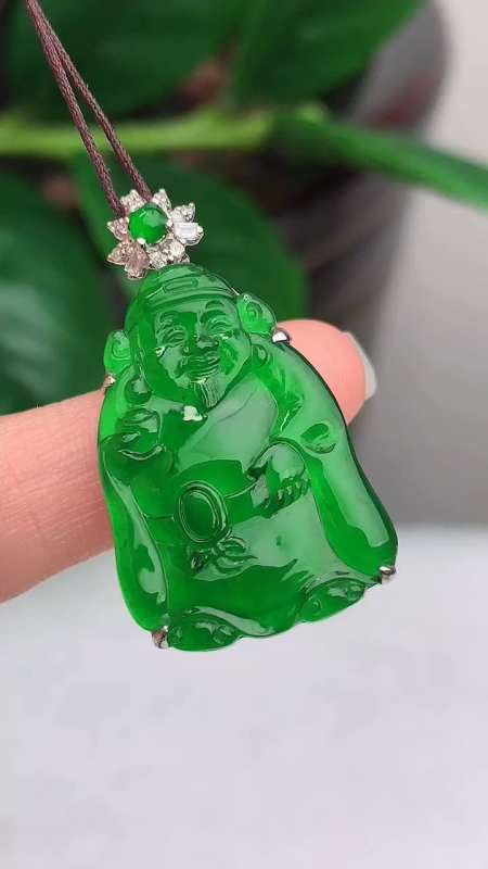 天然a货翡翠 g 1111 18k金伴钻镶嵌满绿招财进宝 财神爷吊坠 玉质细腻