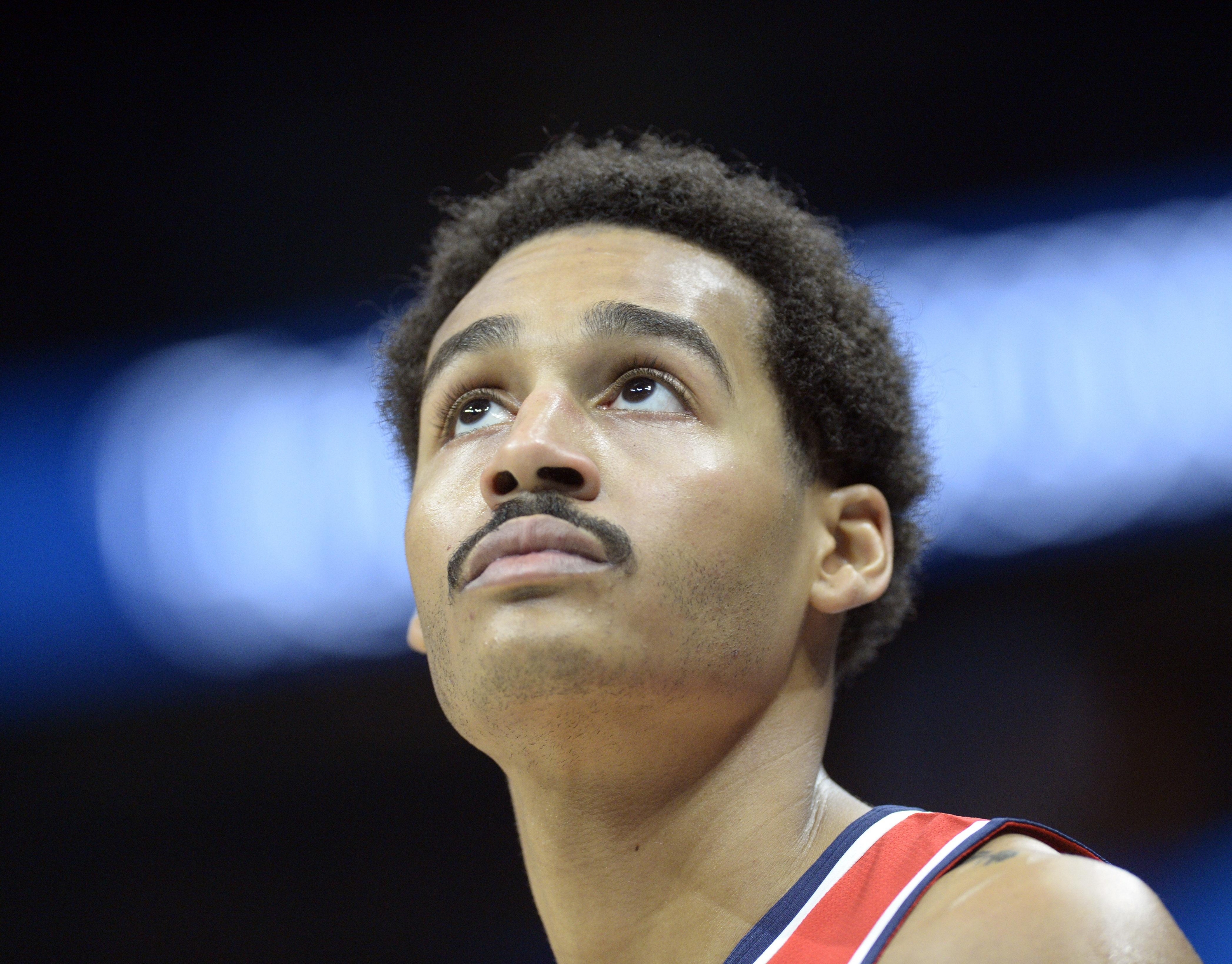 从顶撞逼走杜兰特,到拳击乔丹普尔,勇士或后悔姑息9 5冠军锋线